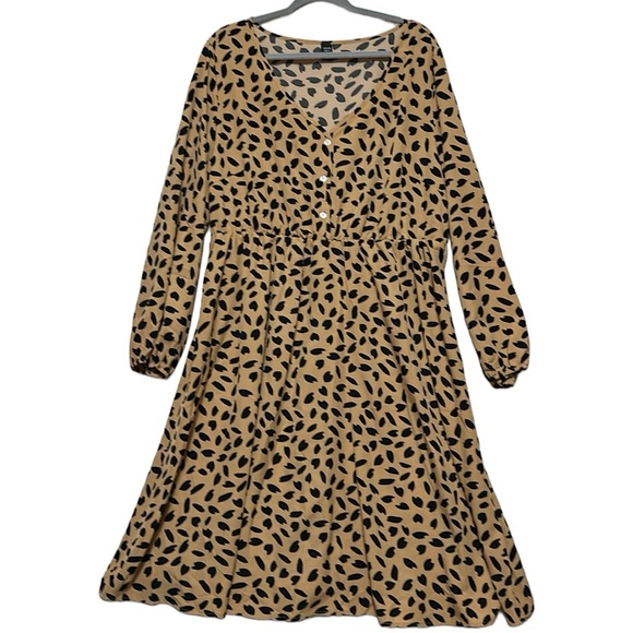SHEIN Dresses & Skirts - SHEIN Curve Women’s Tan Black Print Flowy Long Sleeve Maxi Dress Size 3X